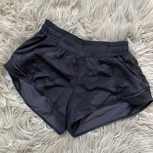 Lululemon Hotty Hots low rise